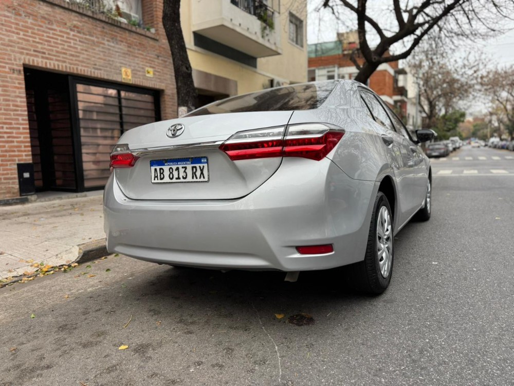 Toyota Corolla 1.8 XLI Cvt — foto 11